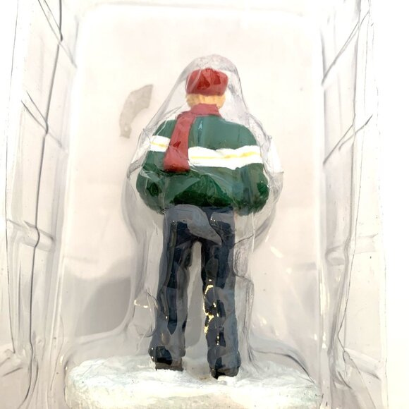 4 Coca Cola Town Square Figurines True Value Truck Snowbear & 2 Delivery Men Vtg - Picture 4 of 16